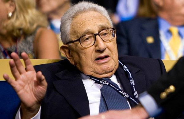 [Pilt: Henry-Kissinger-Ki_1498957i.jpg]