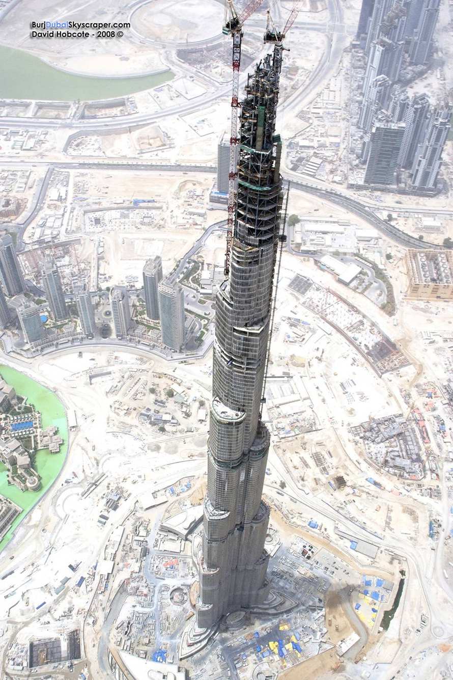 Dubai - Crane Operator Needed...