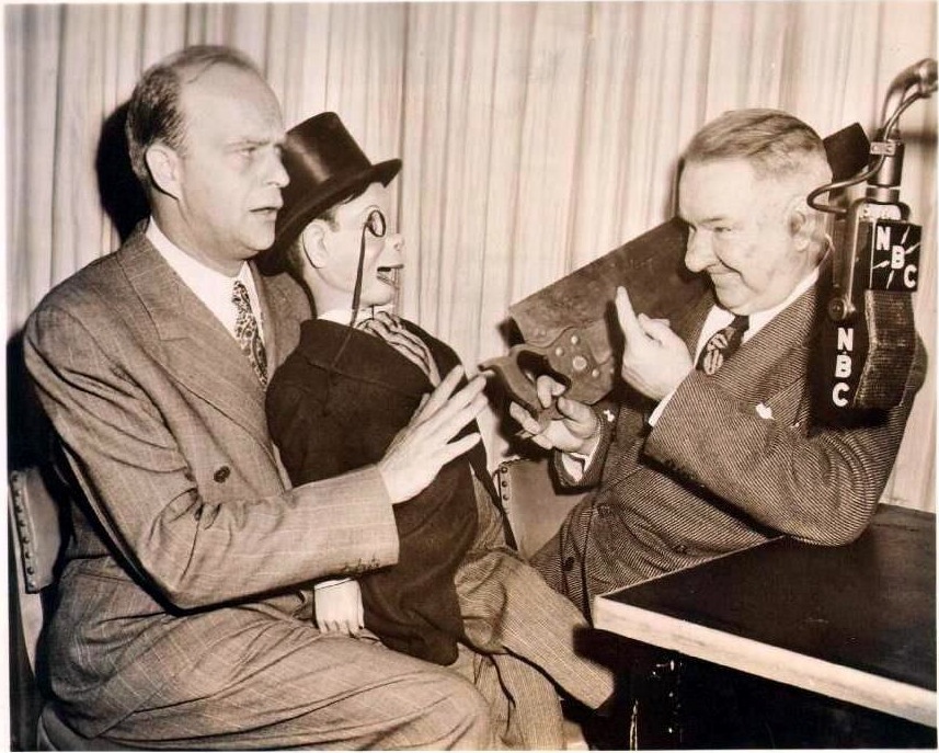 WC Fields, Edgar Bergen And Charlie McCarthy On Radio - Photo