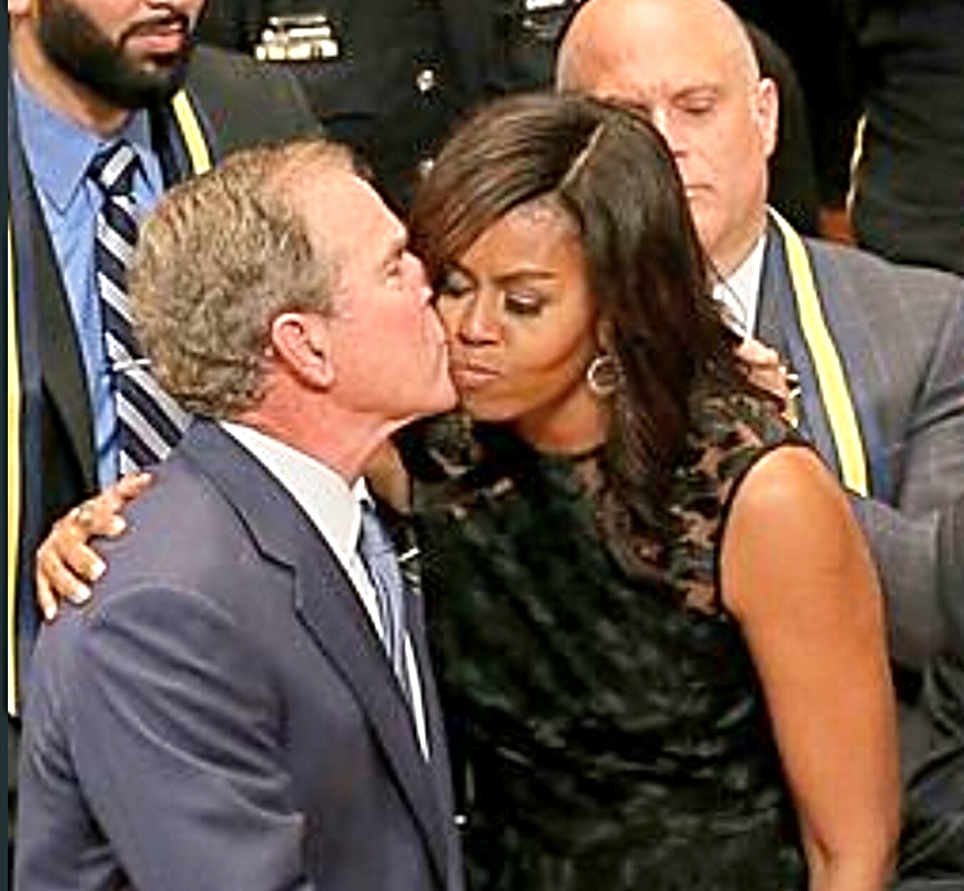 The Strange Relationship Of George W. Bush And Michelle Obama - Photos ...